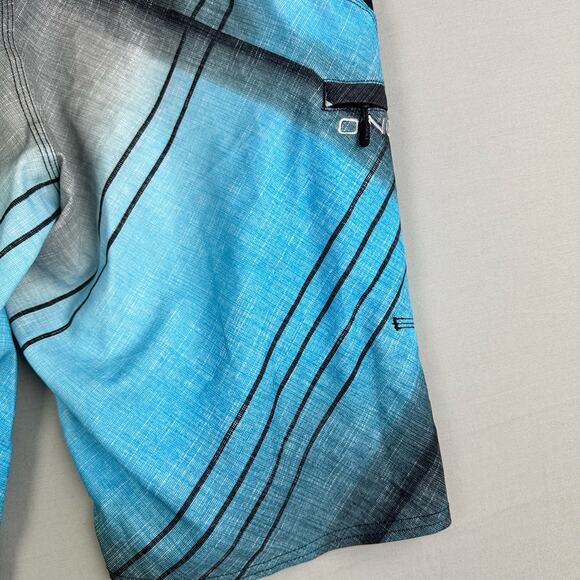 O’Neill Men’s 30 Lopez Freak Board Shorts - Picture 7 of 9